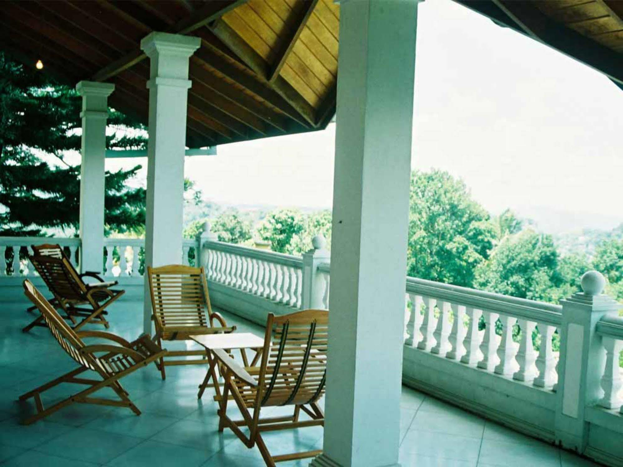 Alcam Holiday Home Kandy Exterior foto